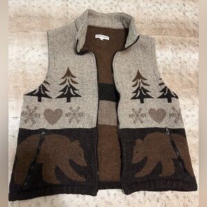 Vintage Krista koeppe Brown and Tan Bear Pattern Vest size XL apres ski